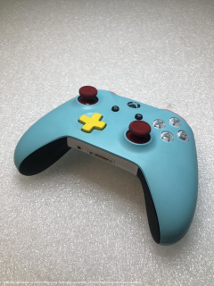 Microsoft Xbox One S Wireless Controller - Custom turquoise/Red/Yell **POUŽITÝ**